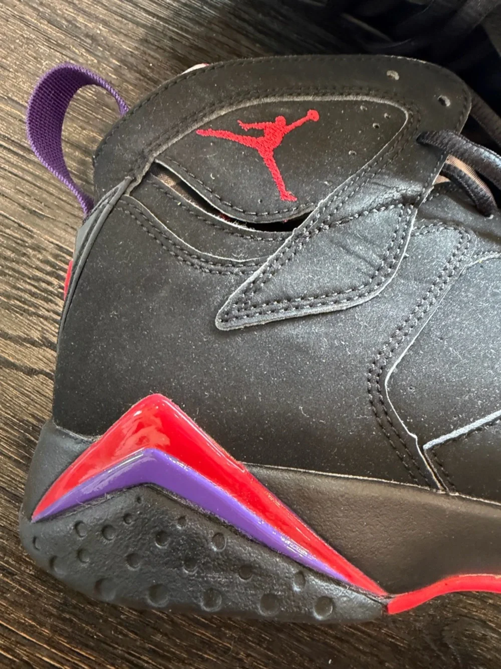 2012 Air Jordan 7 Retro ‘Raptor’ men’s size 9